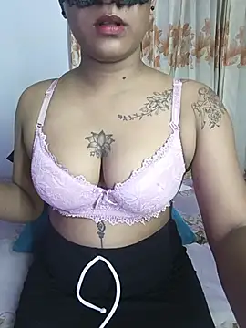 ApzzY__