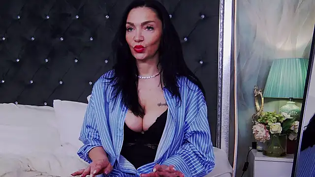 GraceMontclaire webcam