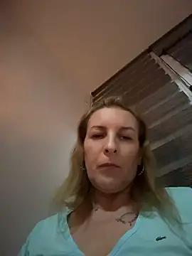 Hot-Milf4U webcam