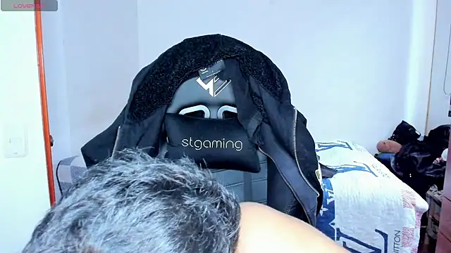 Tommy_Bred webcam