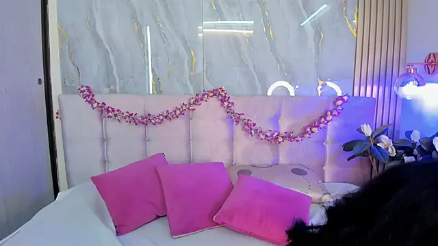 SalomeeHills webcam