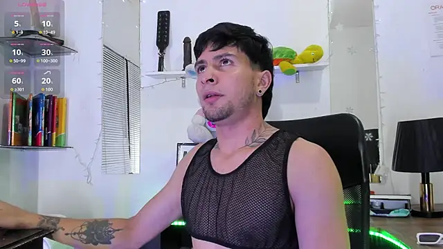 StefanoBigCock webcam