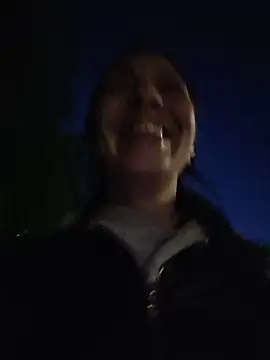 leticiawoods (F milf) - fondling breasts and spitting on nipples