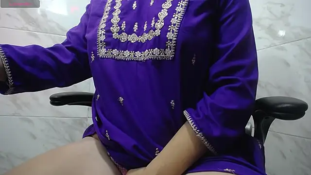 shantala_krisha webcam