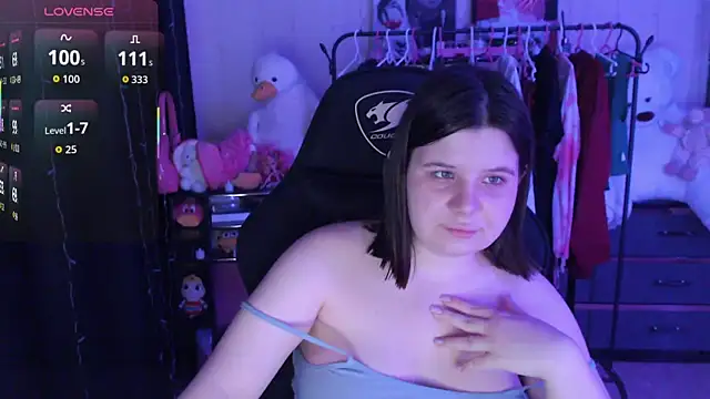 AmyVibess webcam