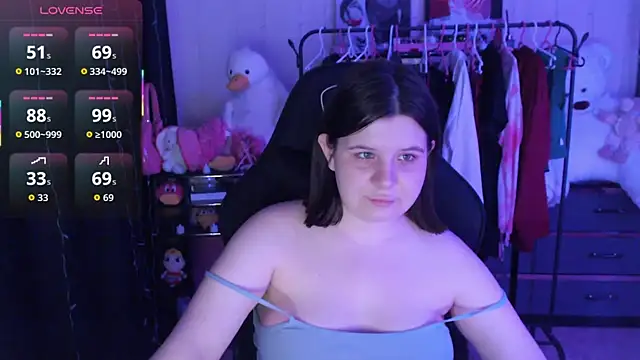 AmyVibess webcam
