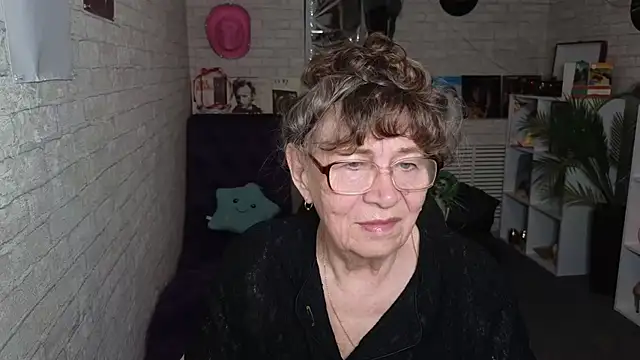 Betty_Brick webcam