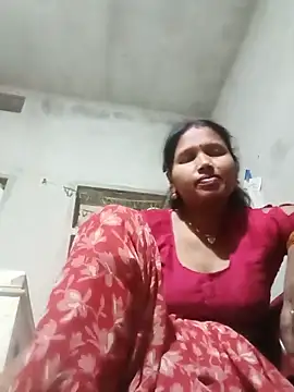 Cm_pooja webcam
