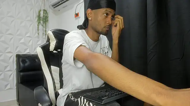 saack__xx webcam