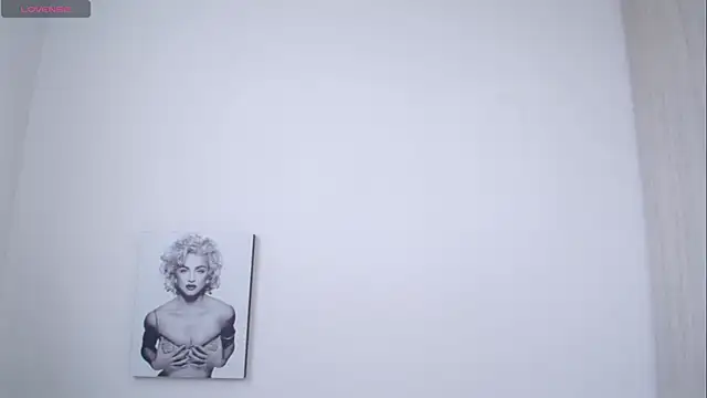 Millie_bobby webcam