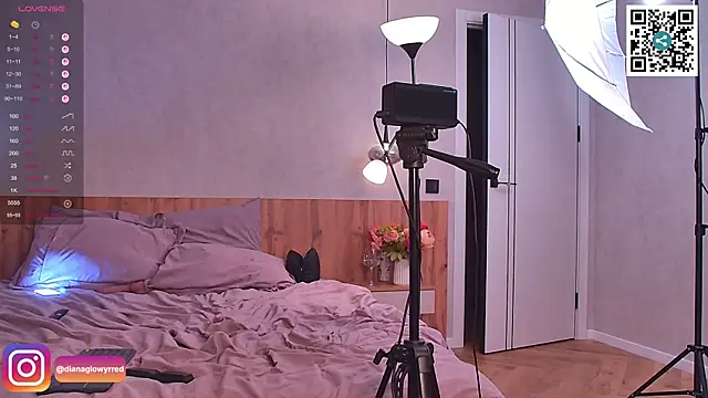 DianaGlow_ webcam