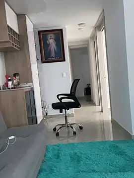 tabata_monroee webcam