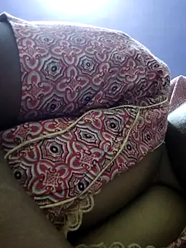 yamini1431 webcam