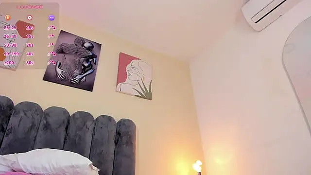 aura_vega webcam