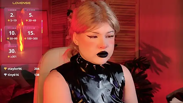 LilithNlsn webcam