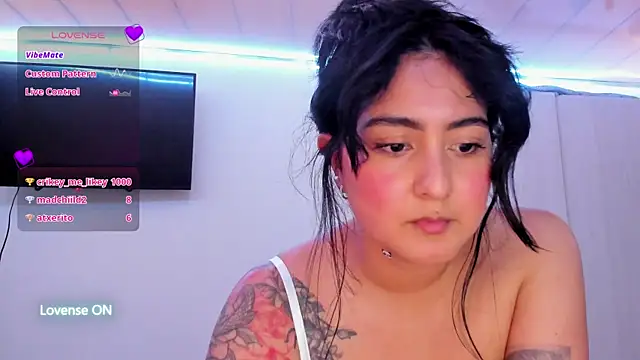 ViolettaKai webcam