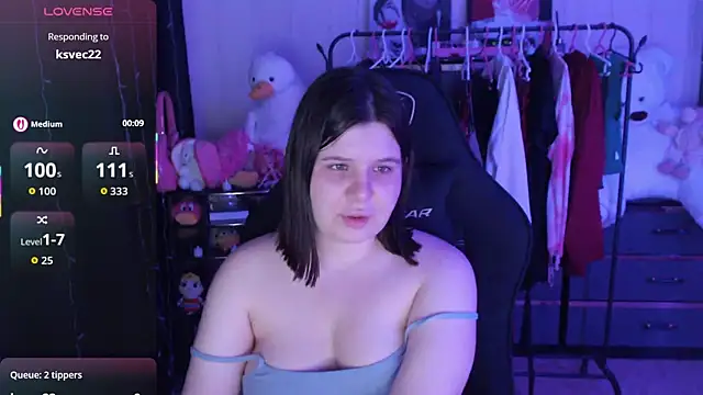 AmyVibess webcam