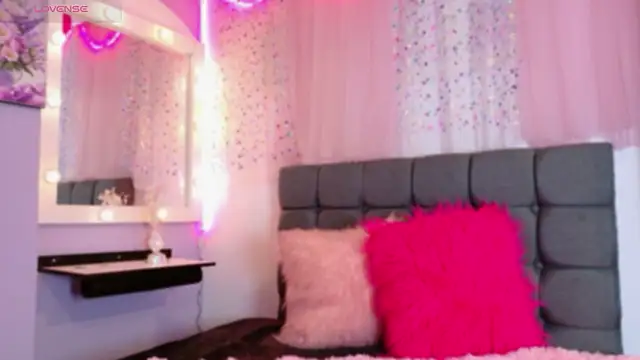 natalia_prada - Natalia_Prada's free webcam - UK Sex Cams