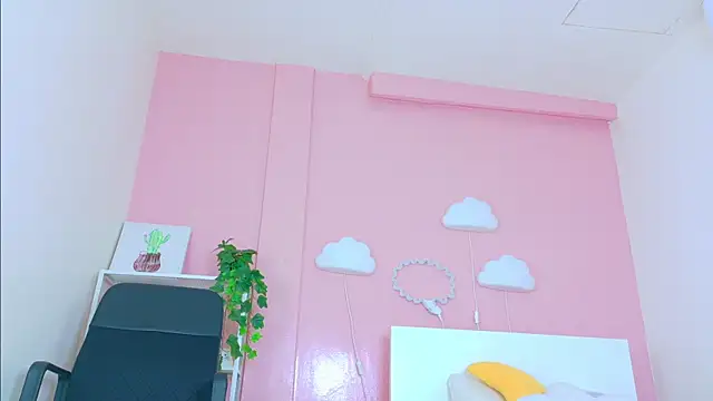 SeleneGibson__ webcam