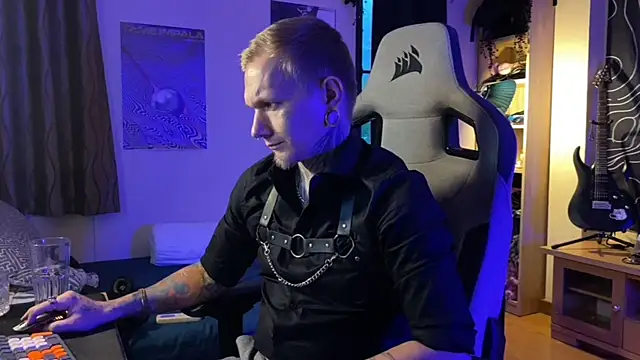 paulvelvet webcam
