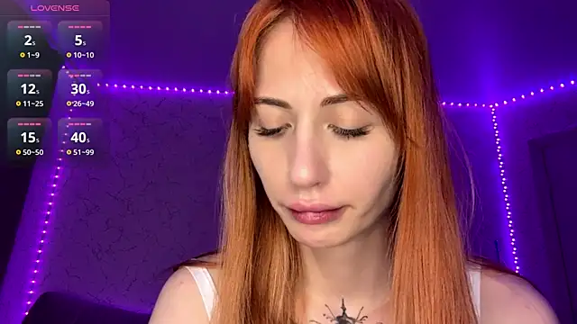 BlondeBun webcam