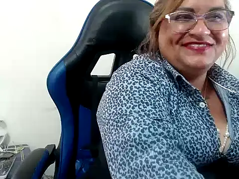 naylah_dayan webcam