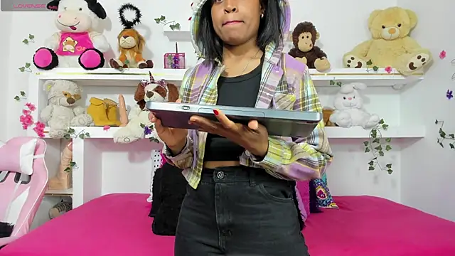 kimmy_wold webcam
