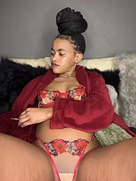 Hot_Mess18 webcam