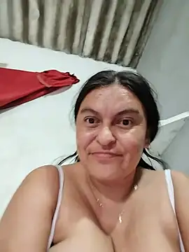 Horny-Mommy-Dirty webcam
