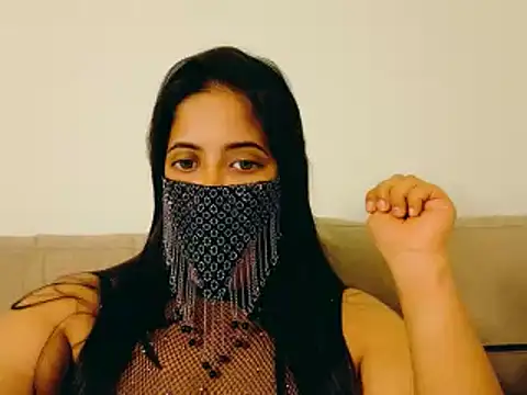 tamil_silky - Tamil_Silky's free webcam - UK Sex Cams