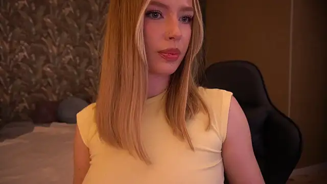 MollyyMayy webcam