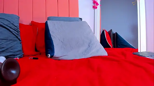 rose_thompson19 webcam