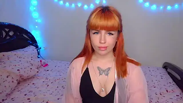 VelvetEmber webcam