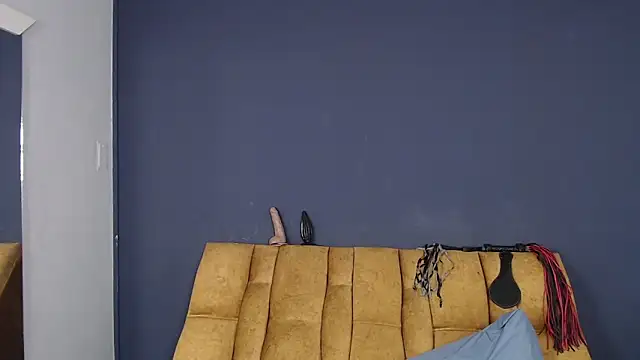 KendraaSimons webcam