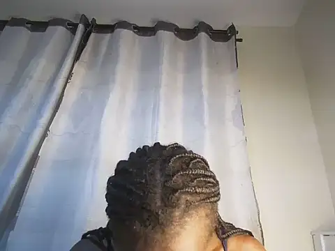 Tiara_tr webcam