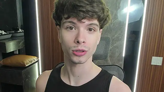 calvin_love_you webcam