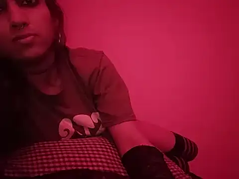 NylaSin webcam