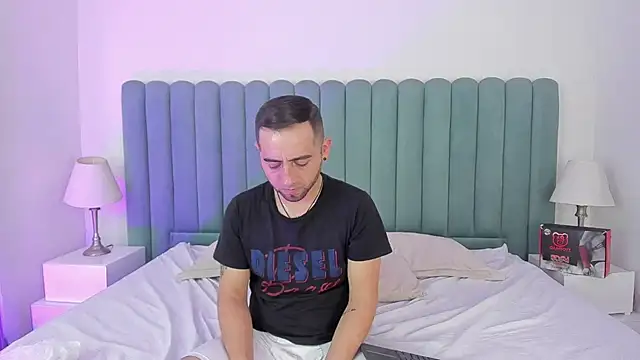 Lushian_Luna webcam
