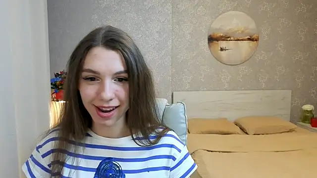 KellyShines webcam