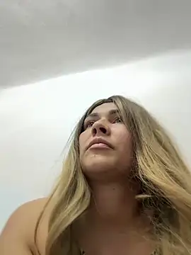 MiaKiittyy webcam