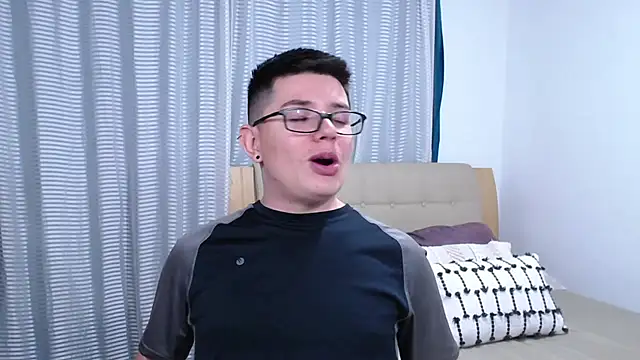BlackFoXXX69 webcam