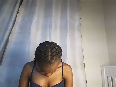 Tiara_tr webcam