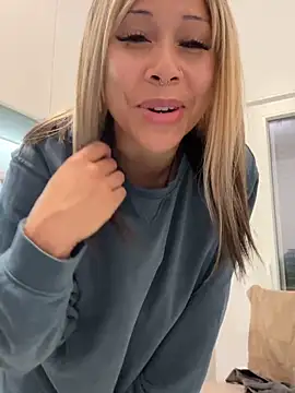 HaileyDiana webcam
