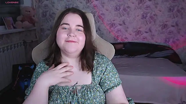 Estelle_Hicks webcam