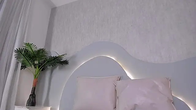 CannelaSmith webcam