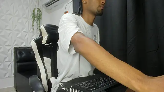 saack__xx webcam