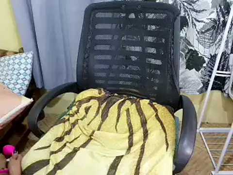 lovelyxmorena webcam