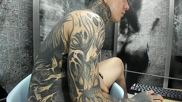Gury_tattoo webcam