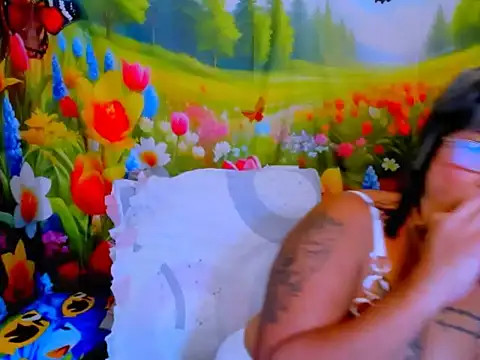 indianroxy webcam