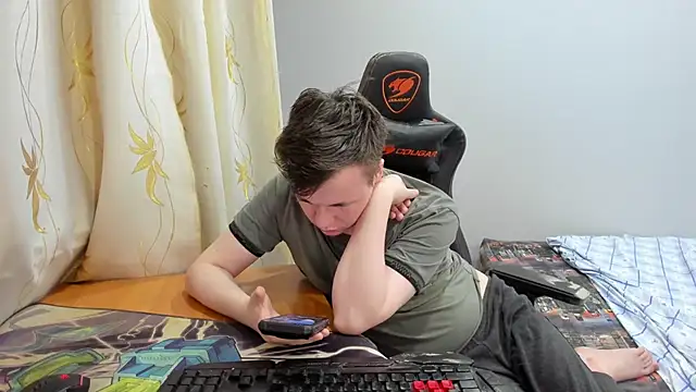 iliaskrislove webcam